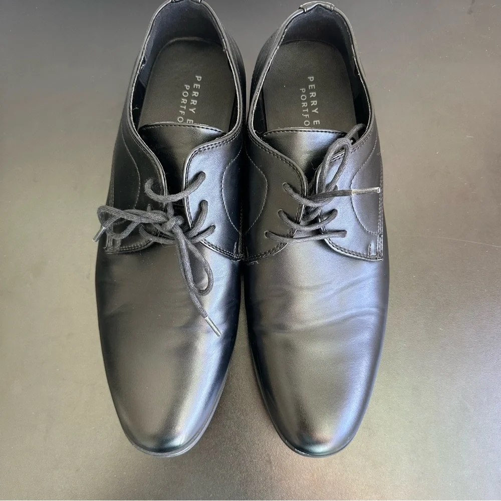 Perry‎ Ellis Portfolio Men's Classic Black Oxfords Size: 9.5